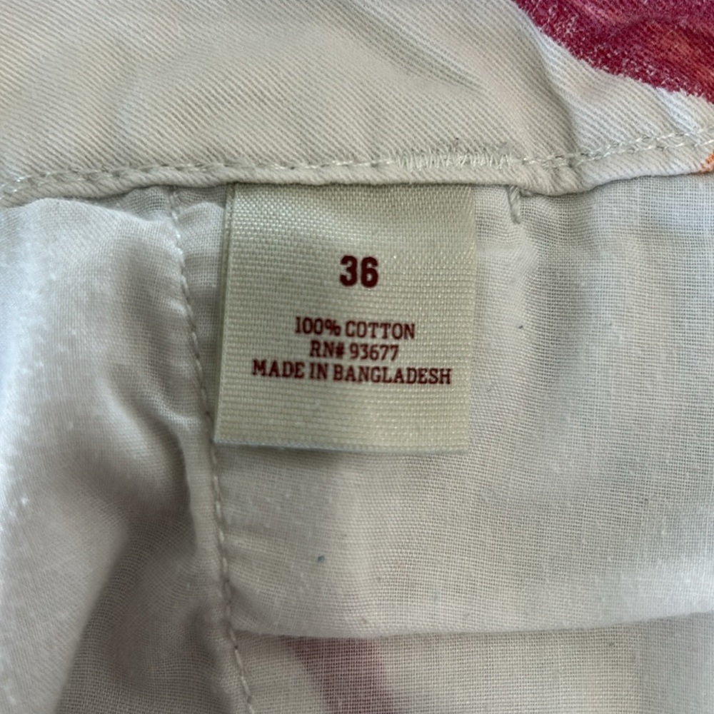 Arizona Jeans Co Tropical Print Cargo Shorts Size 36 - Picture 7 of 7